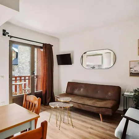 La Casita Del Arbol Apartment *